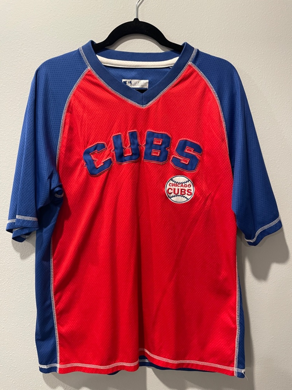 Cubs Jersey Top Genuine Merchandise Red and Blue Womens size Large